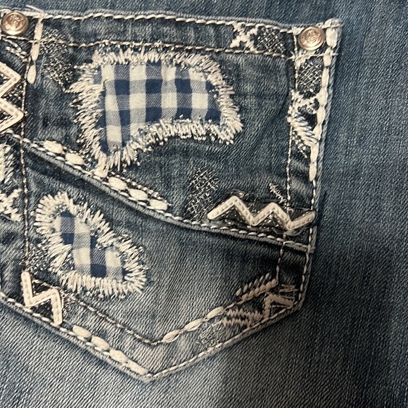 Grace in LA jeans. Cute gingham pocket - Picture 2 of 4